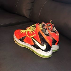Lebron 10 Crimson orange. Size 10.
